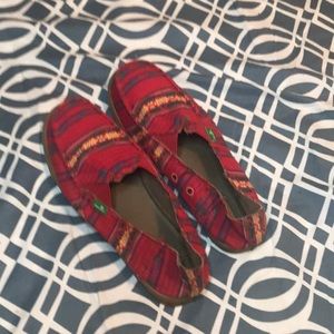 Sanuk comfort sole woman’s size 8 super OOPer Cute!!! Worn only a few times